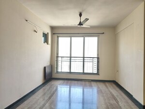 Room in 1 BHK Apartment at Hiranandani Estate Penrith, Ghodbunder Road – for Rent