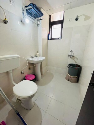 Bathroom in 2 BHK Apartment at Amolik Heights, Sector 88 – for Rent