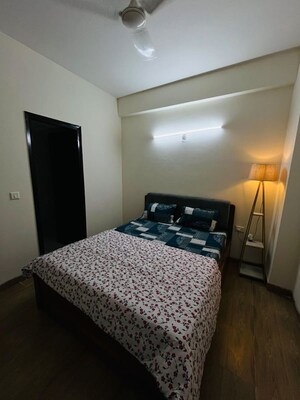 Bedroom in 2 BHK Apartment at Amolik Heights, Sector 88 – for Rent