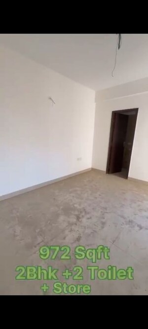 Room in 2.5 BHK Apartment at Gayatri Aura, Sector 1 Greater Noida – for Sale