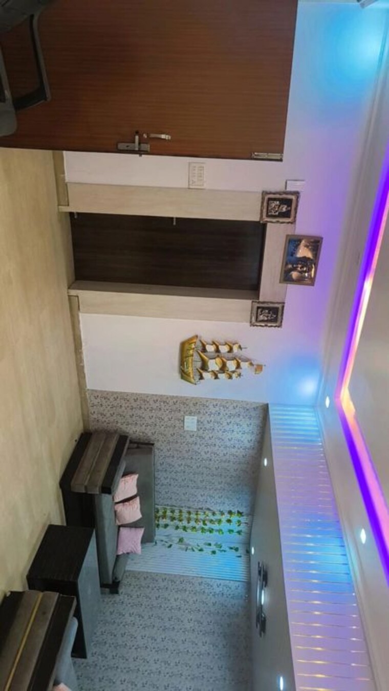 undefined, gomti nagar 6+ Bedroom 3200 Sq.Ft. Independent House In Gomti Nagar Lucknow 10430603