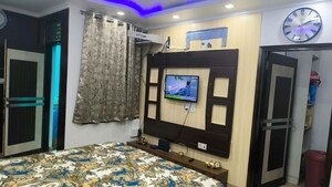 Bedroom in 6+ BHK Independent House at Gomti Nagar – for Sale
