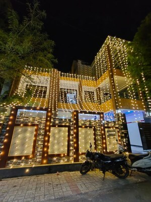 Master Plan in 6+ BHK Independent House at Gomti Nagar – for Sale