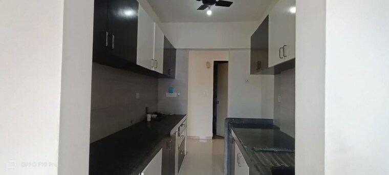 Kitchen, godrej-central 3 Bedroom 1050 Sq.Ft. Apartment In Chembur Mumbai 10430613