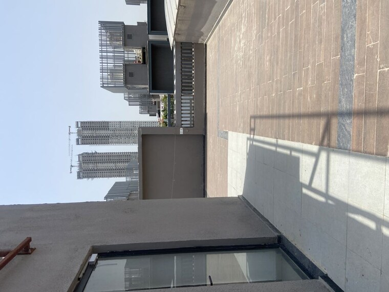 Terrace, smart-world-orchard 3 Bedroom 1620 Sq.Ft. Builder Floor In Sector 61 Gurgaon 10430558
