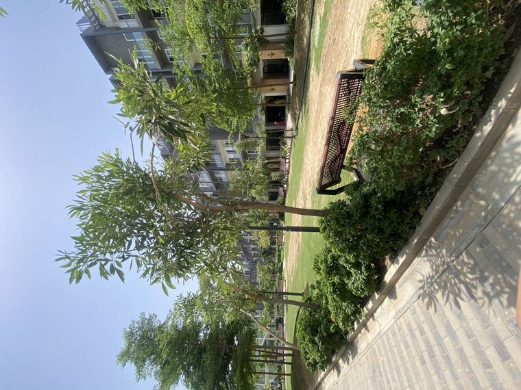 Balcony, smart-world-orchard 3 Bedroom 1620 Sq.Ft. Builder Floor In Sector 61 Gurgaon 10430558