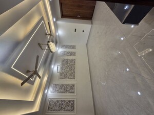 Furnished Amenities in 3 BHK Builder Floor at Puri Kohinoor Emporium, Sector 89 – for Sale