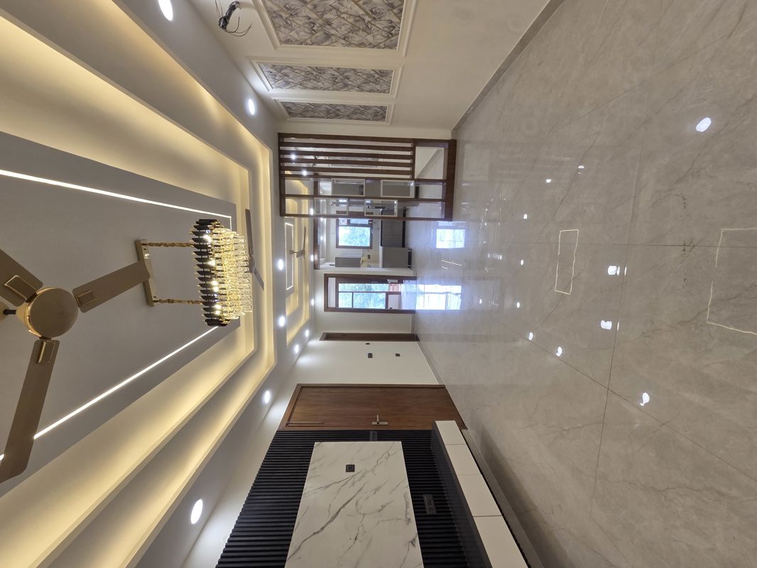 3 BHK + Servant Room 1450 Sq.Ft. Builder Floor in Puri Kohinoor Emporium
