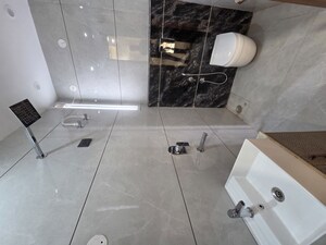 Team Area in 3 BHK Builder Floor at Puri Kohinoor Emporium, Sector 89 – for Sale