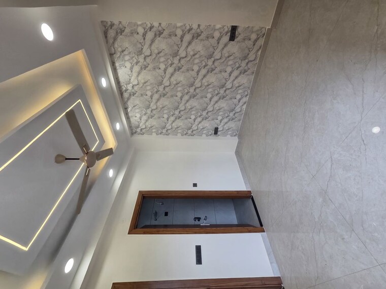 undefined, puri-kohinoor-emporium 3 Bedroom 1450 Sq.Ft. Builder Floor In Sector 89 Faridabad 10430632