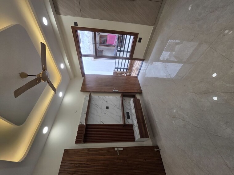 undefined, puri-kohinoor-emporium 3 Bedroom 1450 Sq.Ft. Builder Floor In Sector 89 Faridabad 10430632