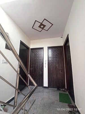 1 RK Builder Floor – Exterior View View at Khora - for Rent