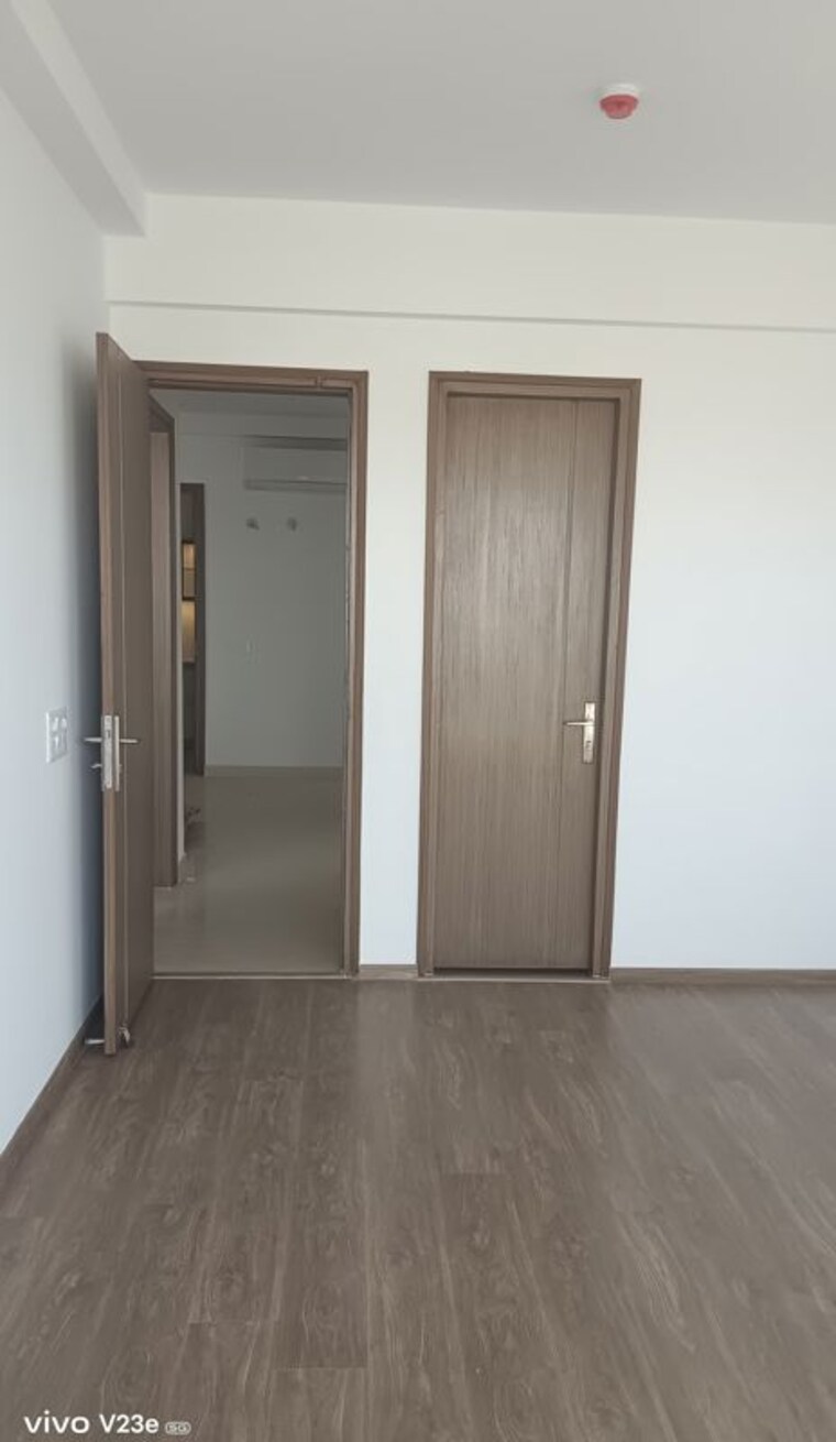 Room, the-center-court 2.5 Bedroom 1565 Sq.Ft. Apartment In Sector 88a Gurgaon 10416794