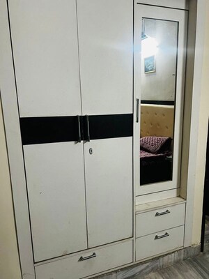 Furnished Amenities in 3 BHK Builder Floor at Sector 49 – for Rent