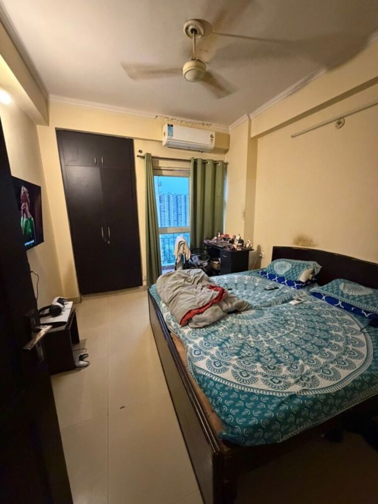 Bedroom, galaxy-apartments-sector-49 2 Bedroom 1000 Sq.Ft. Builder Floor In Sector 49 Noida 10430619
