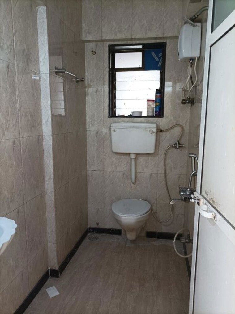 Bathroom, jyoti-apartments 2 Bedroom 1100 Sq.Ft. Apartment In Ghatkopar East Mumbai 10430677