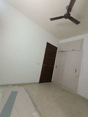 Furnished Amenities in 2 BHK Apartment at Pyramid Midtown, Sector 59 – for Rent