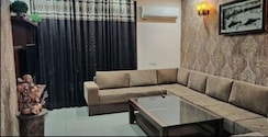 3 BHK Apartment For Rent in Malwa Escon Arena