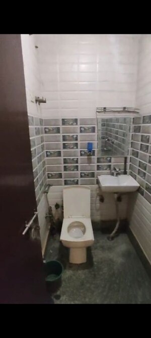 Bathroom in 1 BHK Builder Floor at Mehrauli – for Rent