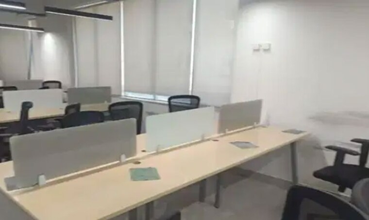 Team Area, kamala-mills Commercial Office Space 2450 Sq.Ft. In Lower Parel Mumbai 10430690