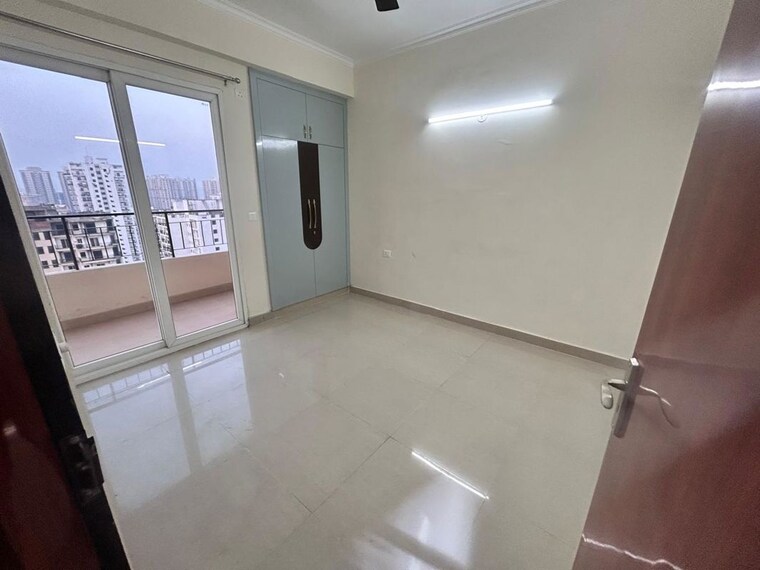 Room, wave-amore 4 Bedroom 3066 Sq.Ft. Apartment In Sector 32 Noida 10430699