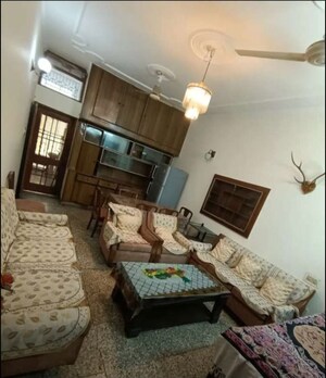 2 BHK Builder Floor For Rent in Sector 23