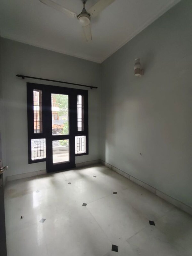 Room, awho-brahmaputra-apartments 3 Bedroom 1850 Sq.Ft. Apartment In Sector 29 Noida 10430726