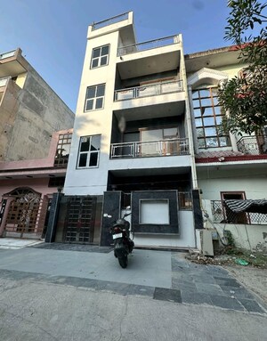 3 BHK Independent House For Sale in Delta I Greater Noida