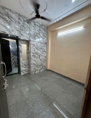 Room in 3 BHK Independent House at Delta I Greater Noida – for Sale