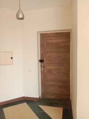 3 BHK Apartment – Entrance View at Bestech Park View City 1, Sector 48 - for Sale