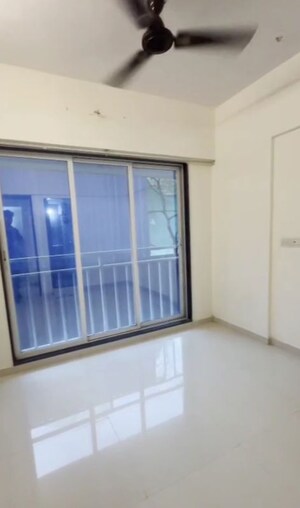 1 BHK Apartment For Rent in DGS Sheetal Standard Batteries, Malad East