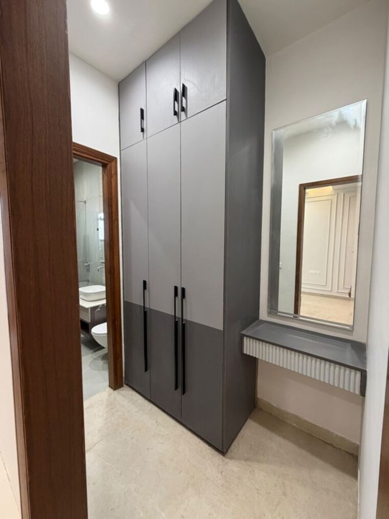 Bathroom, silver-city-heights 3 Bedroom 2500 Sq.Ft. Independent House In Ambala Highway Zirakpur 10430780