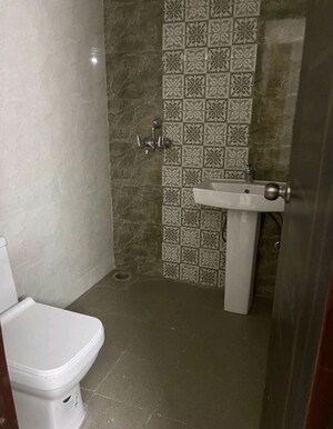 Bathroom in 3 BHK Apartment at SKA Metro Ville, Eta Ii Greater Noida – for Sale