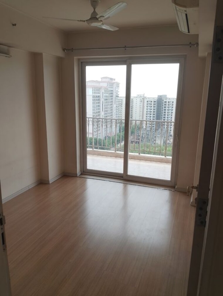 Room, dlf-the-skycourt 3 Bedroom 1930 Sq.Ft. Apartment In Sector 86 Gurgaon 10430782