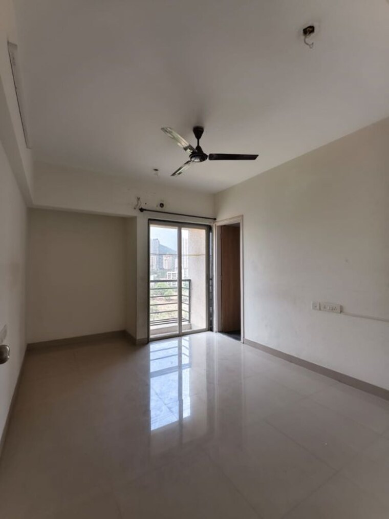Room, db-parkwoods 3 Bedroom 1000 Sq.Ft. Apartment In Kasarvadavali Thane 10430843