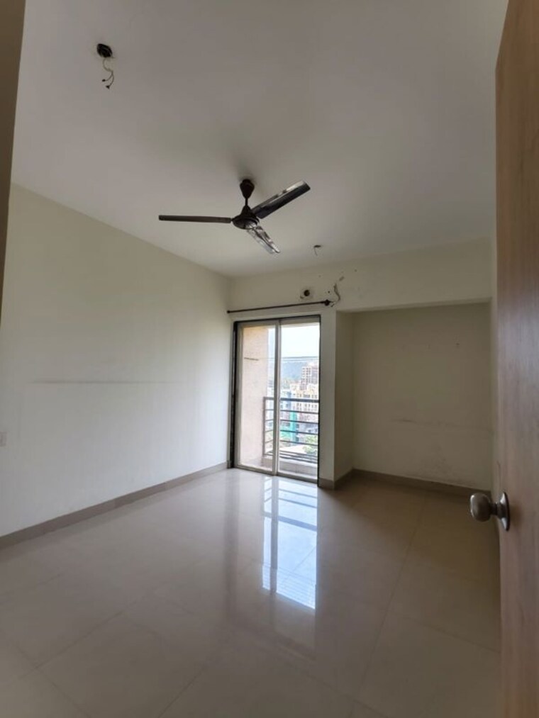 Room, db-parkwoods 3 Bedroom 1000 Sq.Ft. Apartment In Kasarvadavali Thane 10430857
