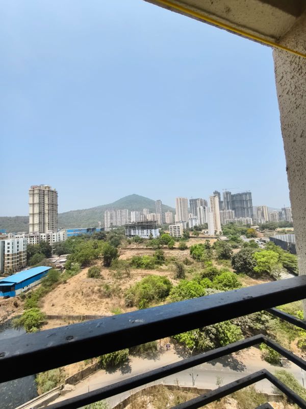 3 BHK 1000 Sq.Ft. Apartment in DB Parkwoods