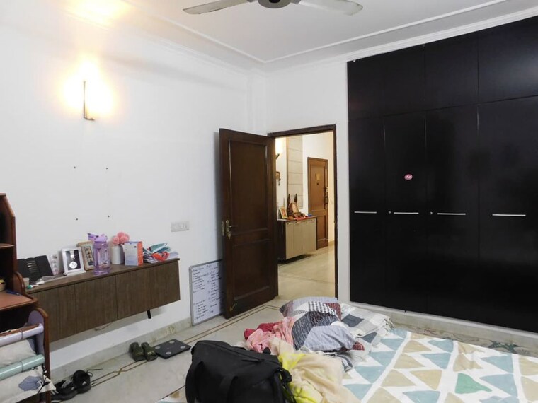 Bedroom, greater kailash i 3 Bedroom 1800 Sq.Ft. Builder Floor In Greater Kailash I Delhi 10430880
