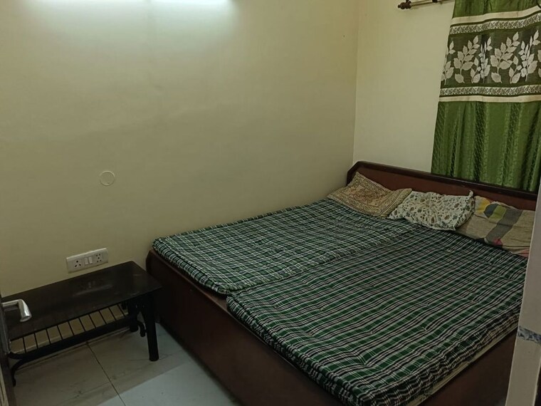 Bedroom, lajpat nagar i 1 Bedroom 450 Sq.Ft. Builder Floor In Lajpat Nagar I Delhi 10430871