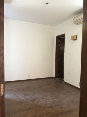 Room in 3 BHK Apartment at M3M Golf Estate, Sector 65 – for Rent