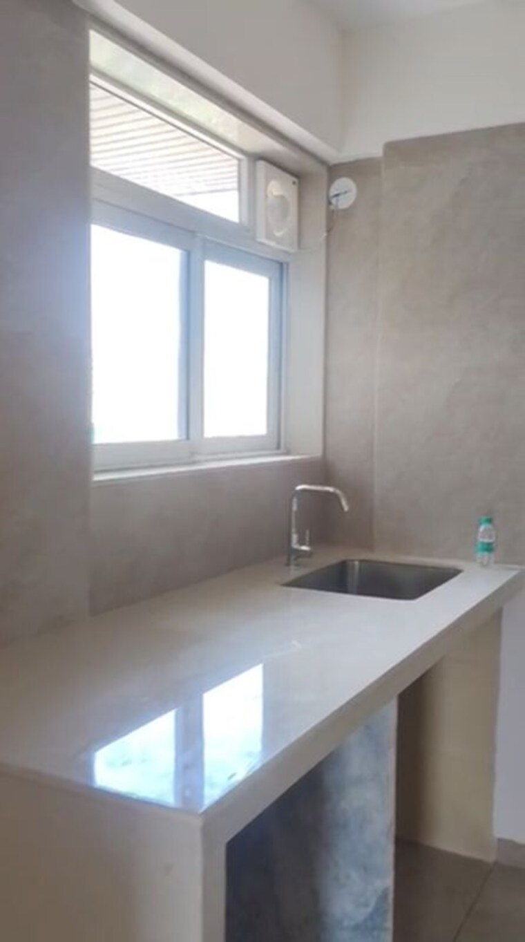 Kitchen, concrete-sai-swayam 2.5 Bedroom 1235 Sq.Ft. Apartment In Chembur Mumbai 10430906