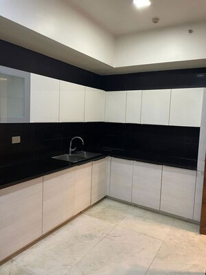 Kitchen in 3 BHK Apartment at M3M Golf Estate, Sector 65 – for Rent