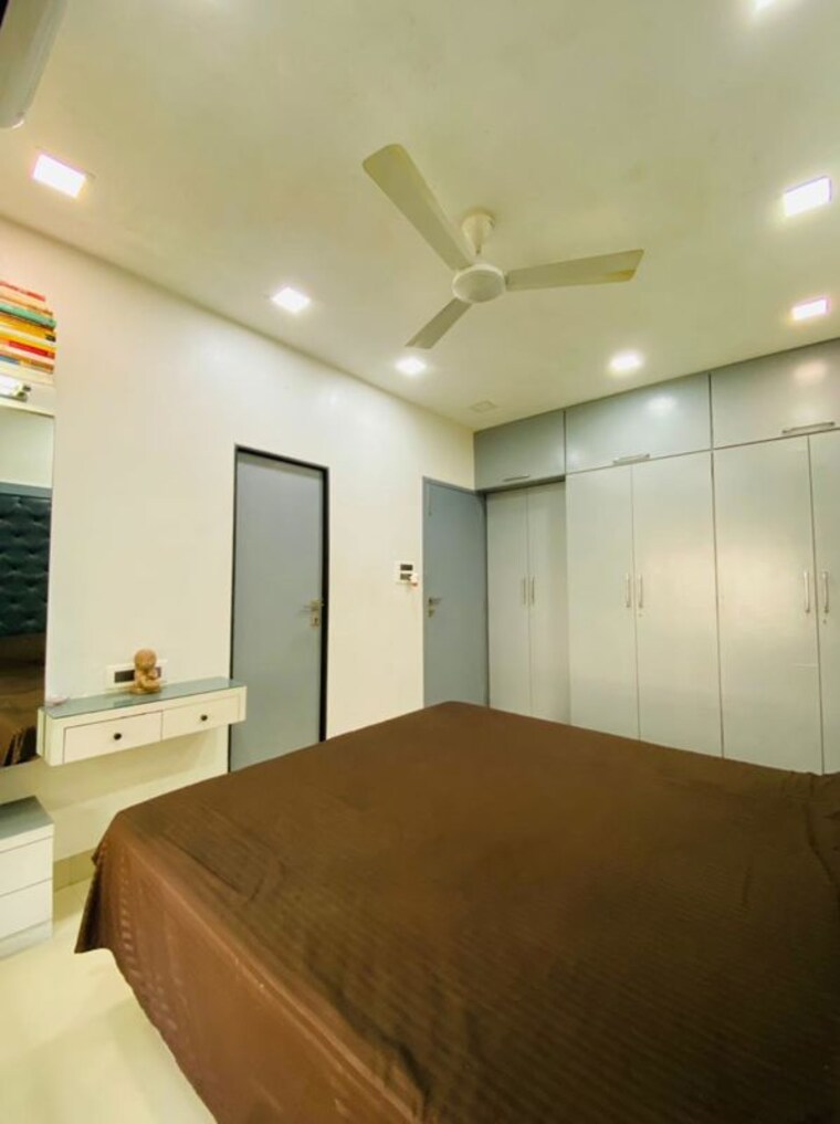 Bedroom, oshiwara-mhada 2 Bedroom 1000 Sq.Ft. Apartment In Andheri West Mumbai 10430958