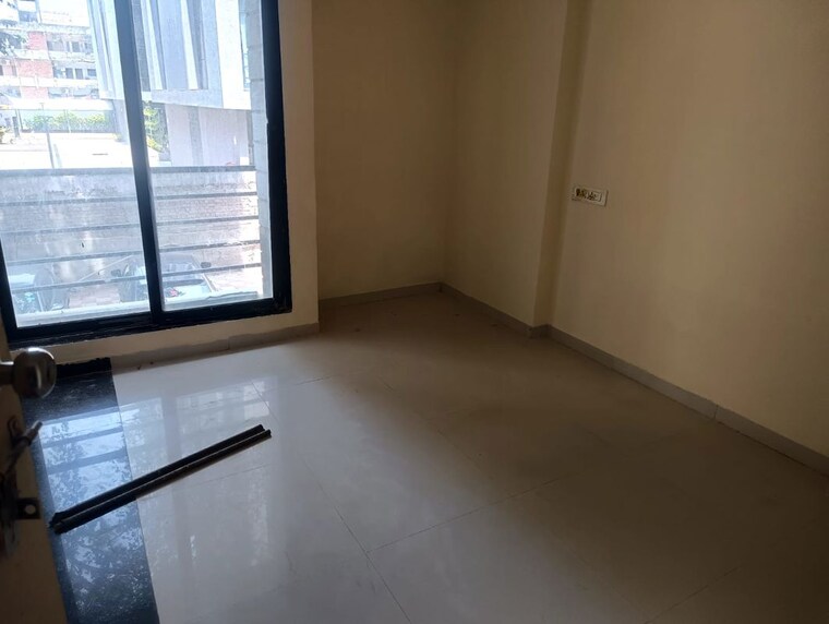 Room, satellite 2 Bedroom 250 Sq.Ft. Apartment In Satellite Ahmedabad 10430963