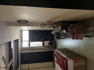 Room in 3.5 BHK Builder Floor at Shivalik Colony – for Rent
