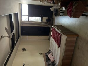 Room in 3.5 BHK Builder Floor at Shivalik Colony – for Rent