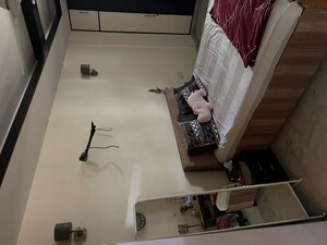 Room in 3.5 BHK Builder Floor at Shivalik Colony – for Rent