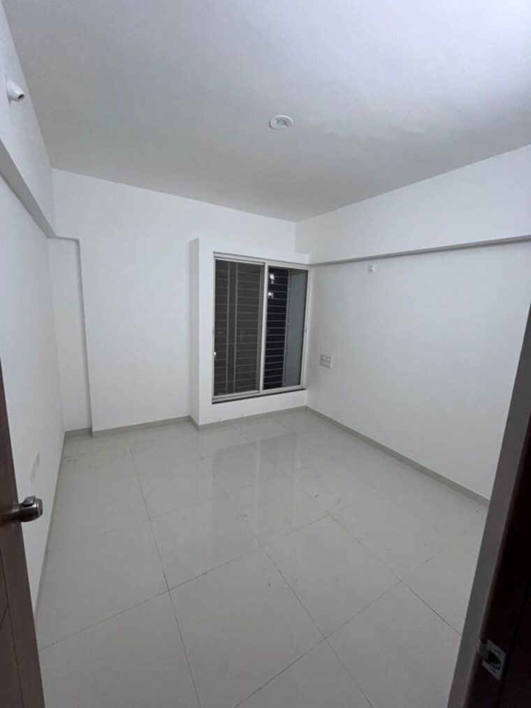 Room, akshay-yash-grecia 3 Bedroom 1500 Sq.Ft. Apartment In Dhanori Pune 10430970