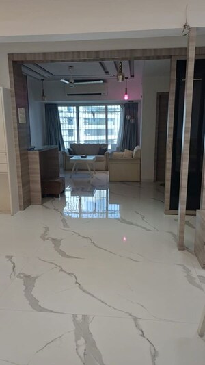 Living Room in 3 BHK Apartment at Highland Park Andheri West, Andheri West – for Rent