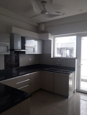 Kitchen in 3 BHK Builder Floor at Sector 57 – for Rent